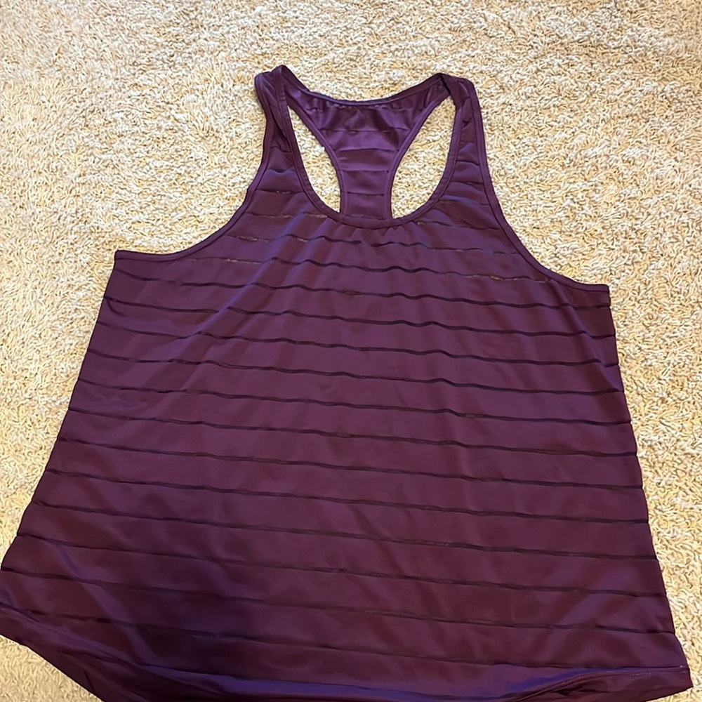 Zyia Tank Maroon XL